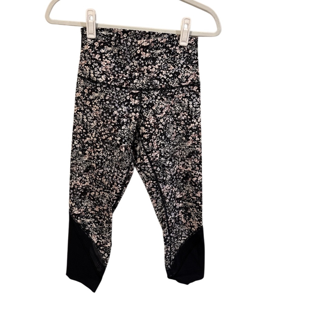 lululemon scallop wunder under